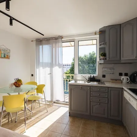 Promenade Rooftop Flat ✵ Cozy Terrace ❂ Netflix *